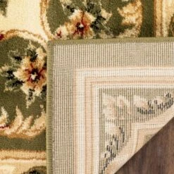 Trudy Medallion Accent Rug - Safavieh -Home Decoration GUEST 0651a969 ddde 46ea 879d a2339e176711