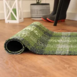 2'x3' ColorStar Sketch Plaid Door Mat Green - Bungalow Flooring -Home Decoration GUEST 39752c99 4b1b 4690 a1ea 18e8ef97020d