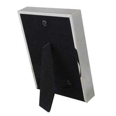 Northlight 8" Contemporary Rectangular 4" X 6" Photo Picture Frame - Silver And Clear 5 Northlight 8" Contemporary Rectangular 4" X 6" Photo Picture Frame - Silver And Clear - Image 4