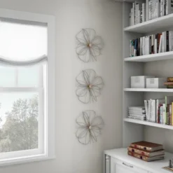 Hastings Home Metallic Wire Layered Flower Hanging Accent Art - Silver/Gold 12 Hastings Home Metallic Wire Layered Flower Hanging Accent Art - Silver/Gold -Home Decoration GUEST 8efb51d1 34c3 41eb be41 72a4897e068b