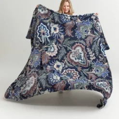 Vera Bradley Women's Fleece Plush Throw Blanket King -Home Decoration GUEST 9b520a4f 1c92 4585 a8d2 4095e01a1624