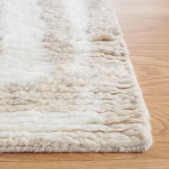 Casablanca CSB541 Hand Knotted Area Rug - Safavieh