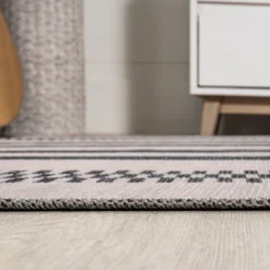 Vichy Geometric Striped Machine-Washable Indoor Area Rug - JONATHAN Y -Home Decoration GUEST eafe96f3 89b6 4717 8a4f 07e582fcd810