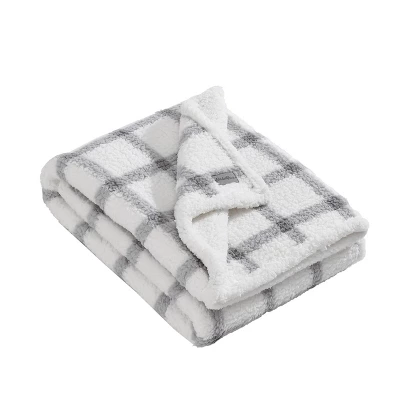 50"x60" Bunkhouse Plaid Reversible Throw Blanket - Eddie Bauer 10 50"x60" Bunkhouse Plaid Reversible Throw Blanket - Eddie Bauer - Image 9
